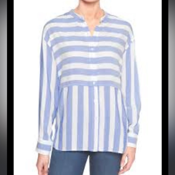 Banana Republic Tops - Banana Republic Top! 180